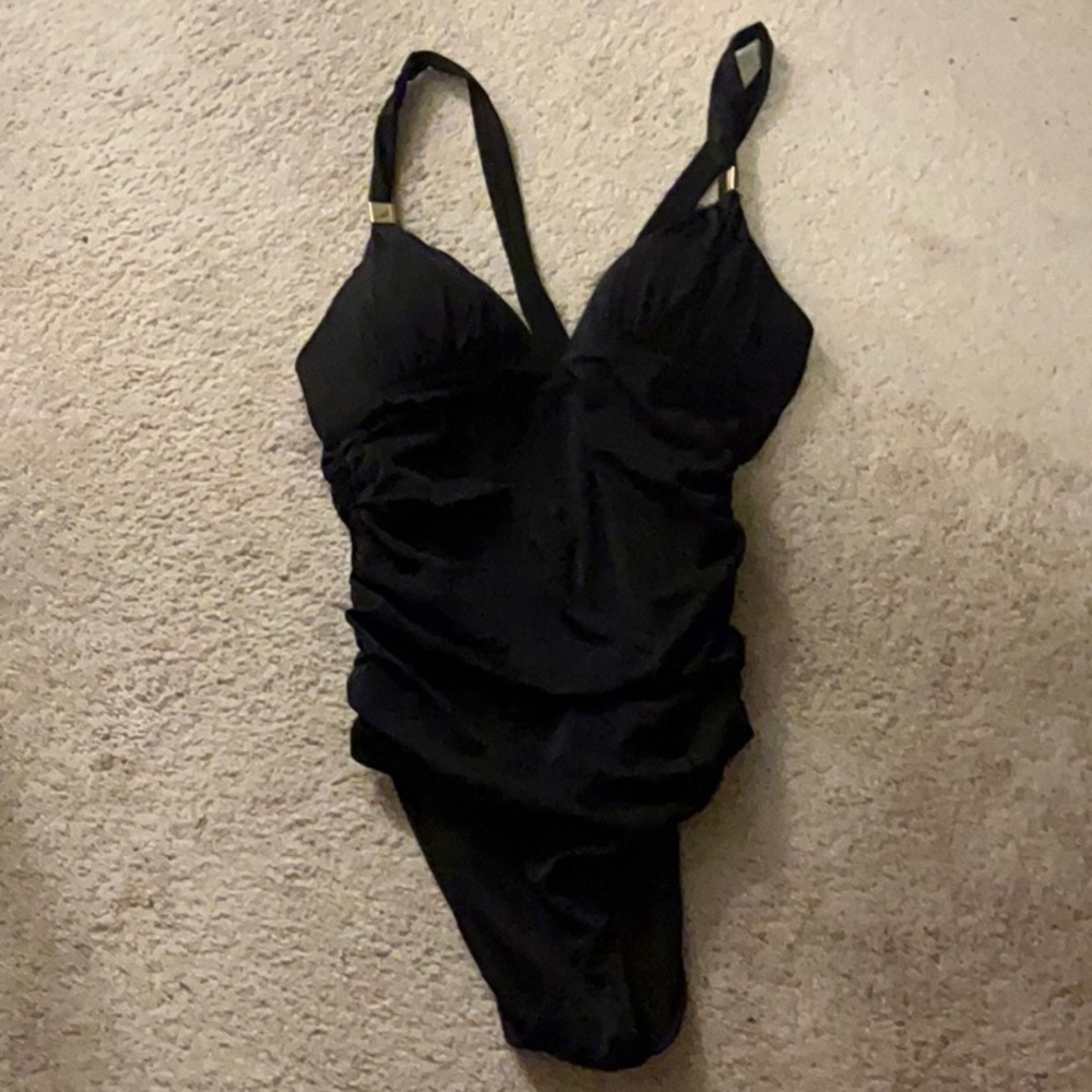 Victoria's Secret Black One-Piece Swimsuit with V-Neck and Adjustable Straps